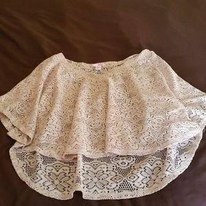 Women, Juniors , cream medium blouse